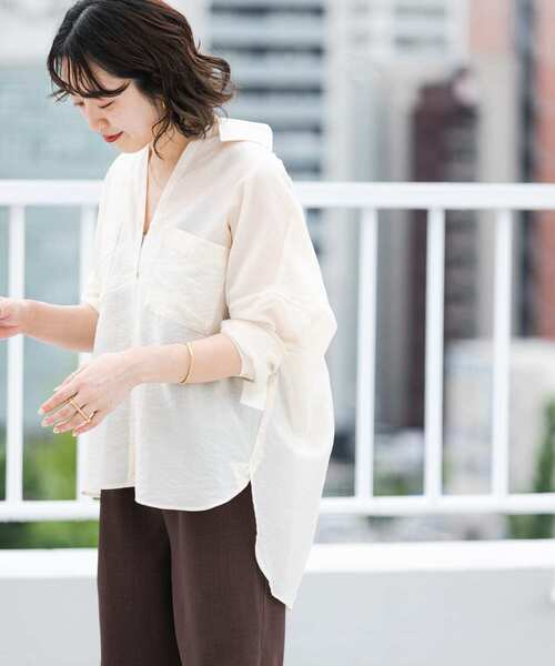 【アイテムズ アーバンリサーチ（レディース）】スキッパーシャツ ITEMS URBANRESEARCH（アイテムズ アーバンリサーチ）の「シアー