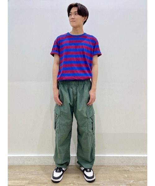 GAP(ギャップ)の「オリジナルクルーネック半袖tシャツ(Tシャツ/カットソー・メンズ・ネイビー/パープル/イエロー/ブルー系その他/コーラル/グリーン/ホワイト/ブルー/ブラック系その他/ホワイト×ネイビー/カーキ/ブルー系その他2・XS/S/M/L/XL)」の15枚目の写真