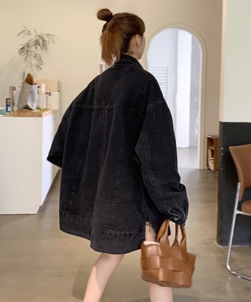 MASHIRO(マシロ)の「【MASHIRO】ビッグシルエットデニムジャケット(デニムジャケット・レディース・ブラック/ブルー・FREE)」の14枚目の写真