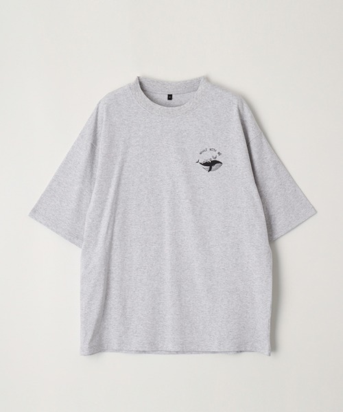 coca(coca)(コカ)の「メンズアソートイラストプリントT(Tシャツ/カットソー・メンズ・グレー/ブラック/ネイビー/ベージュ・M/L/XL)」の1枚目の写真