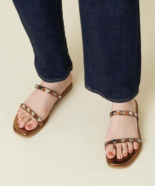 ODETTE E ODILE（オデットエオディール）の「【WEB限定】ハートライン サンダル10●（サンダル・レディース・ホワイト/ブラック/レッド/ゴールド/ケリー・S/M/L）」の6枚目の写真