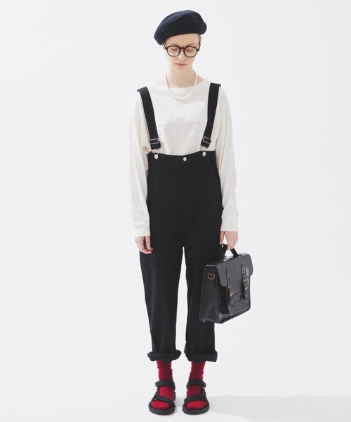 EDIT Gris（エディットグリ）の「【どんなトップスとも合わせやすい！】ポケット付きコットンツイルサロペット（サロペット/オーバーオール・レディース・ブラック/ナチュラル・FREE）」の5枚目の写真