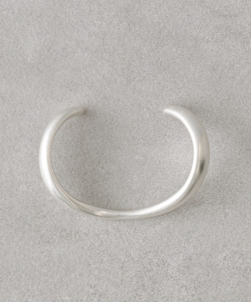 mystic（ミスティック）の「[mline] ボリュームバングル（ブレスレット・レディース・シルバー/ゴールド・FREE）」の6枚目の写真