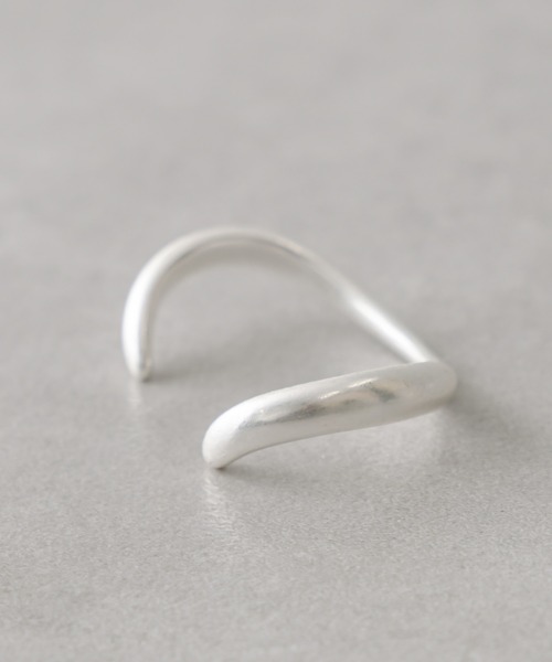 mystic（ミスティック）の「[mline] ボリュームバングル（ブレスレット・レディース・シルバー/ゴールド・FREE）」の7枚目の写真