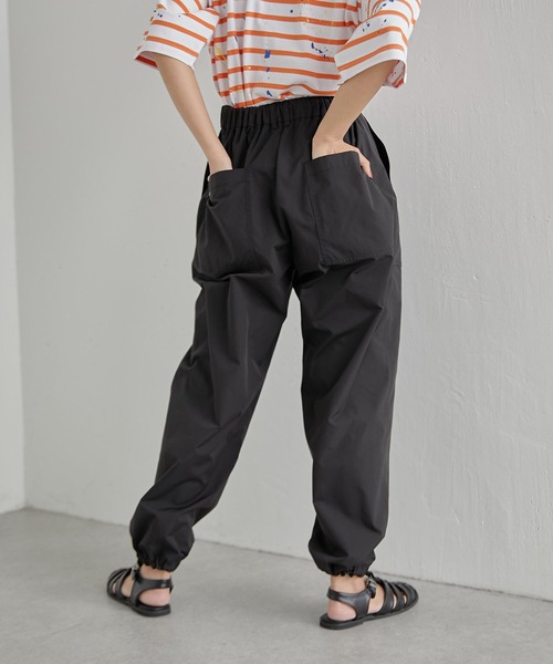 ear PAPILLONNER(イアパピヨネ)の「裾絞りパンツ【SUM1 STYLE(スミスタイル)】(その他パンツ・レディース・アイボリー/ブラック・FREE)」の9枚目の写真