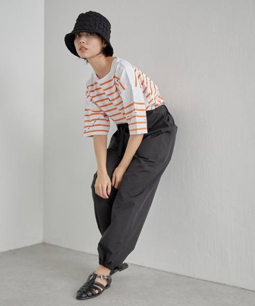 ear PAPILLONNER(イアパピヨネ)の「裾絞りパンツ【SUM1 STYLE(スミスタイル)】(その他パンツ・レディース・アイボリー/ブラック・FREE)」の17枚目の写真