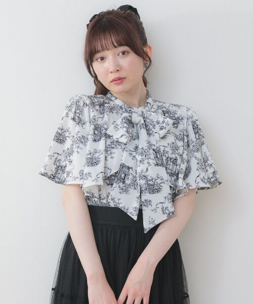 ems excite（エムズエキサイト）の「パターンボウタイBL（シャツ/ブラウス・レディース・ブラック系その他/ブルー系その他・FREE）」の9枚目の写真