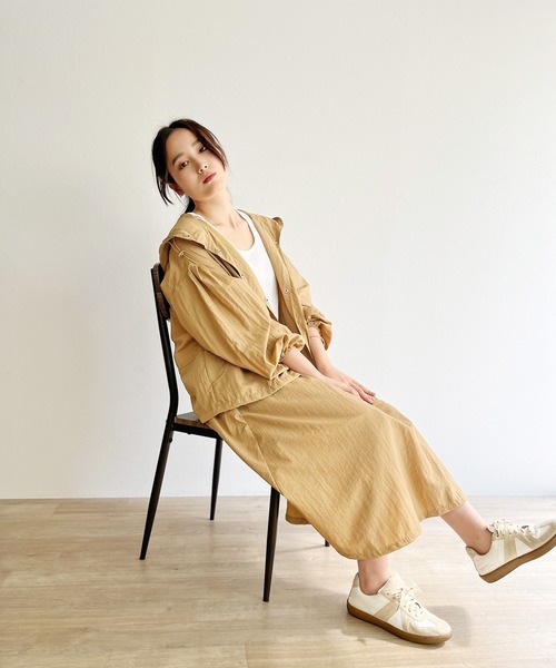 極美品■コール&レスポンス【XL】セットアップ ベージュ ストレッチ プリーツ ISOOK（アイスー）の「【ZOZO限定】Nylon like hoodie skirt set up