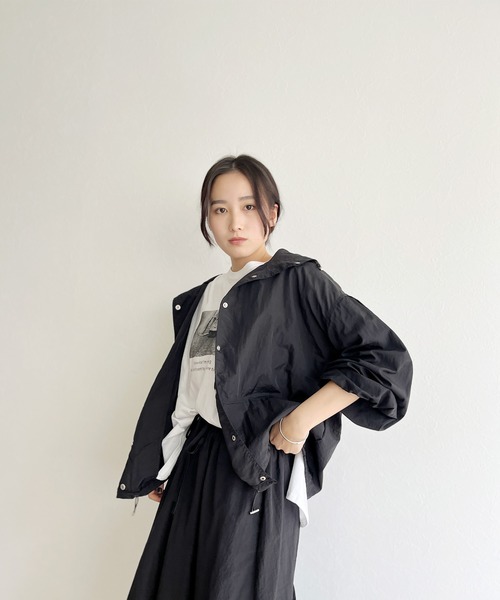 ISOOK（アイスー）の「【ZOZO限定】Nylon like hoodie skirt set up