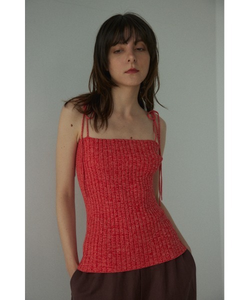 BLACK BY MOUSSY(ブラックバイマウジー)の「melange rib knit camisole(メランジリブニットキャミソール)(キャミソール・レディース・イエロー系その他/グリーン系その他/レッド系その他・FREE)」の3枚目の写真