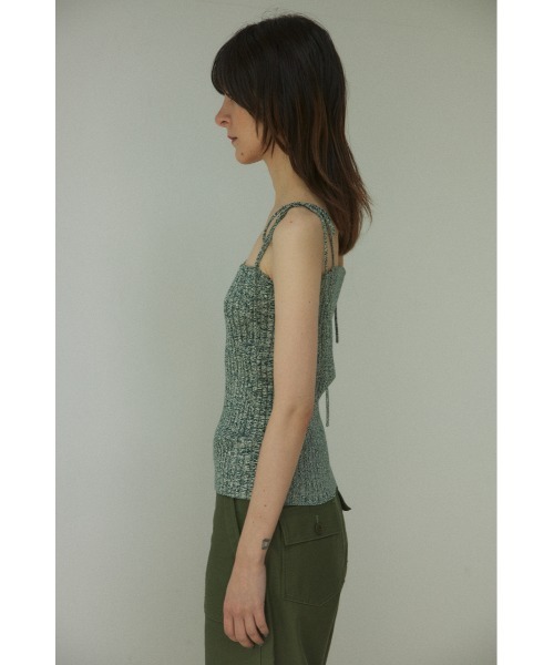BLACK BY MOUSSY(ブラックバイマウジー)の「melange rib knit camisole(メランジリブニットキャミソール)(キャミソール・レディース・イエロー系その他/グリーン系その他/レッド系その他・FREE)」の13枚目の写真