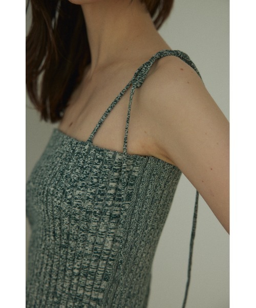 BLACK BY MOUSSY(ブラックバイマウジー)の「melange rib knit camisole(メランジリブニットキャミソール)(キャミソール・レディース・イエロー系その他/グリーン系その他/レッド系その他・FREE)」の16枚目の写真