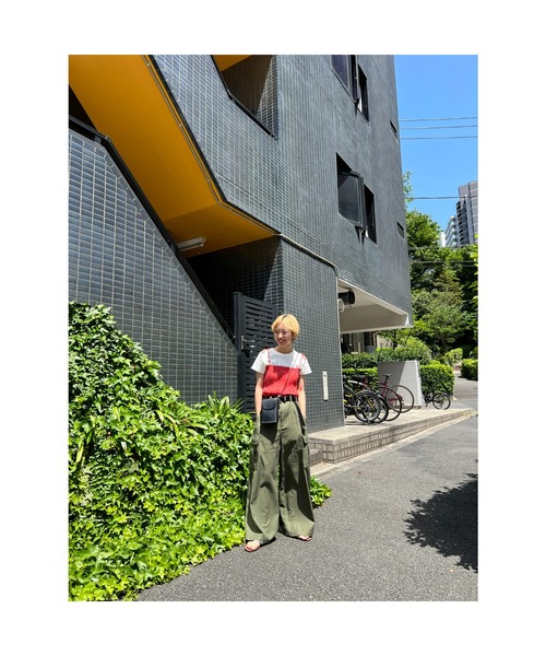BLACK BY MOUSSY(ブラックバイマウジー)の「melange rib knit camisole(メランジリブニットキャミソール)(キャミソール・レディース・イエロー系その他/グリーン系その他/レッド系その他・FREE)」の4枚目の写真