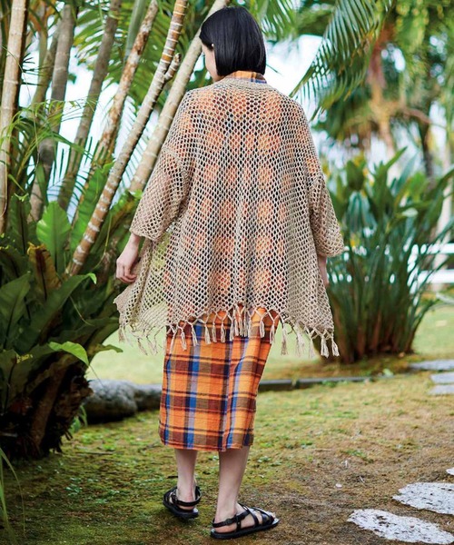 Sunny clouds（サニークラウズ）の「サニークラウズ　揺れるハンモックカーディガン〈レディース〉（カーディガン/ボレロ・レディース・ベージュ・MEDIUM/LARGE/X-LARGE）」の2枚目の写真