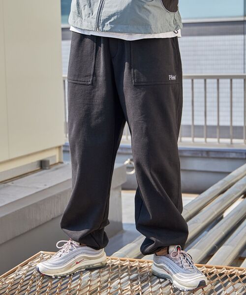 FFEIN（フェイン）の「【FFEIN(フェイン)】 裏起毛ベイカーパンツ/ スウェット ドローコード（スウェットパンツ・メンズ・ブラック/オフホワイト・MEDIUM/SMALL/LARGE）」の5枚目の写真