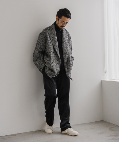 EDIFICE(エディフィス)の「ベロア トラックパンツ(その他パンツ・メンズ・ブラック/ネイビー・SMALL/LARGE/MEDIUM)」の3枚目の写真