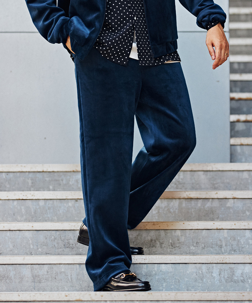 EDIFICE(エディフィス)の「ベロア トラックパンツ(その他パンツ・メンズ・ブラック/ネイビー・SMALL/LARGE/MEDIUM)」の20枚目の写真