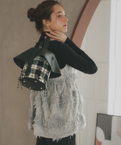 DONOBAN（ドノバン）の「フェザーカットジャガードキャミ（キャミソール・レディース・グレー/ホワイト・F）」の9枚目の写真