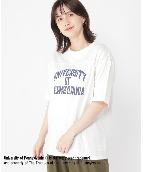 studio CLIP（スタディオクリップ）の「カレッジロゴコラボTシャツ（Tシャツ/カットソー・レディース・オフホワイト/ライトグレー/スモーク/ホワイト・FREE）」の2枚目の写真