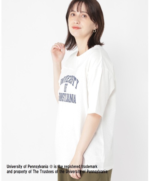 studio CLIP（スタディオクリップ）の「カレッジロゴコラボTシャツ（Tシャツ/カットソー・レディース・オフホワイト/ライトグレー/スモーク/ホワイト・FREE）」の5枚目の写真