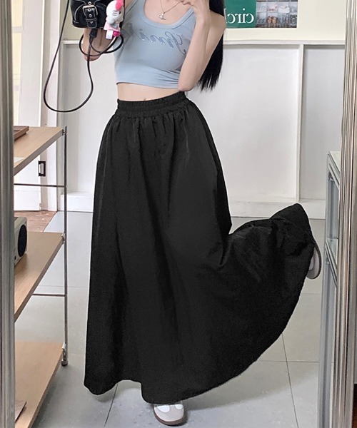 Doux Belle（ドゥーベル）の「ボリュームロングスカート（スカート・レディース・グレー/ブラック/カーキ・MEDIUM/LARGE/SMALL）」の12枚目の写真