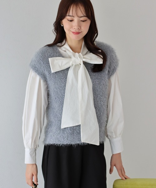 BLUEEAST（ブルーイースト）の「ぽこぽこVネックシャギーニットベスト（ベスト・レディース・グレー/ブラック/オフホワイト・MEDIUM）」の19枚目の写真