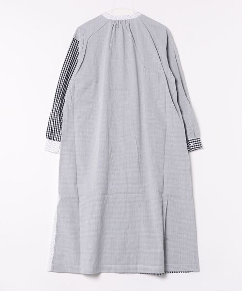 【試着のみ】【3/12AM8時まで出品】【値下】ＳＴＦ３１０　シャツワンピ Fashion Letter シャツワンピース ペイズリー柄バンドカラー