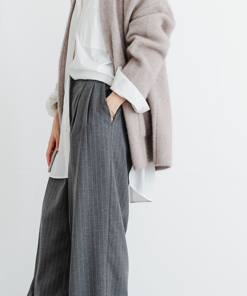 URBAN RESEARCH(アーバンリサーチ)の「ストライプワイドパンツ(その他パンツ・レディース・ネイビー/グレー・38/36)」の21枚目の写真