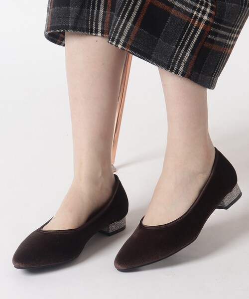 ESPERANZA(エスペランサ)の「グリッターヒールベロアフラットパンプス【ESPERANZA_blanca】(パンプス・レディース・ブラック系8/こしょう色系5/ワイン系9・S/M/L/LL)」の22枚目の写真