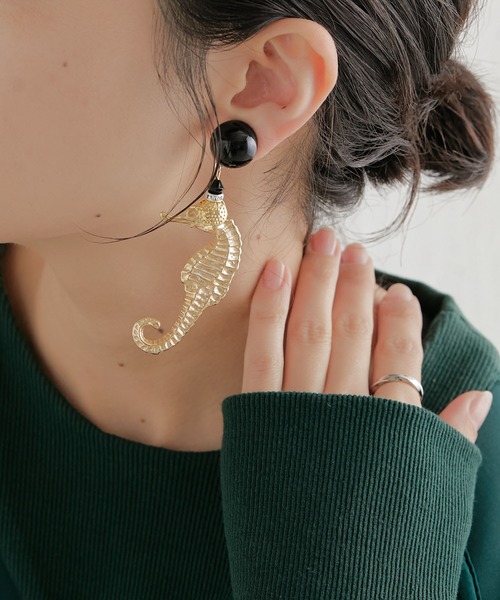 ear PAPILLONNER（イアパピヨネ）の「【ANGELA CAPUTI