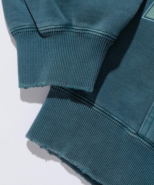 XLARGE（エクストララージ）の「COLLEGE LOGO PIGMENT DYED ZIP UP HOODED SWEATSHIRT（パーカー・メンズ・ブラック/グリーン/ネイビー・MEDIUM/LARGE/X-LARGE/SMALL）」の10枚目の写真