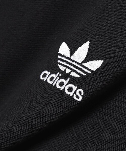 adidas(アディダス)の「adidas / アディカラー クラシックス スリーストライプス 長袖Tシャツ(Tシャツ/カットソー・メンズ・ブラック/ホワイト・LARGE/MEDIUM/X-LARGE/XX-LARGE)」の7枚目の写真