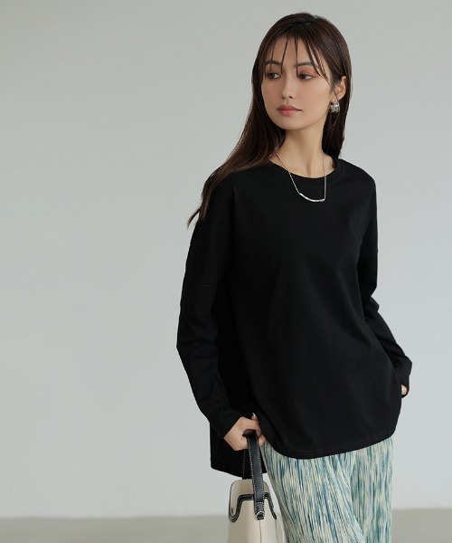 COCOMOMO(ココモモ)の「コットン100% ラウンドヘムドロップショルダーTシャツ(Tシャツ/カットソー・レディース・ホワイト/ブラック/スカイブルー・L/M)」の11枚目の写真