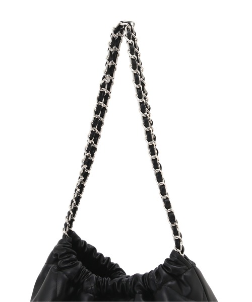 FREE'S MART（フリーズマート）の「◆キルティングA4トート（トートバッグ・レディース・ホワイト/ブラック・ﾌﾘ-）」の15枚目の写真