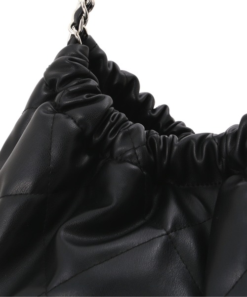 FREE'S MART（フリーズマート）の「◆キルティングA4トート（トートバッグ・レディース・ホワイト/ブラック・ﾌﾘ-）」の16枚目の写真