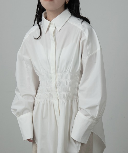 lawgy（ラウジー）の「waist shirring midi shirt / ウエストシャーリングミディシャツ（シャツ/ブラウス・レディース・ホワイト/アイボリー・FREE）」の11枚目の写真