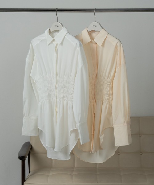 lawgy（ラウジー）の「waist shirring midi shirt / ウエストシャーリングミディシャツ（シャツ/ブラウス・レディース・ホワイト/アイボリー・FREE）」の5枚目の写真