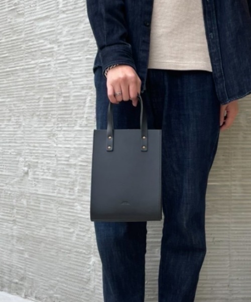 TIDEWAY（タイドウェイ）の「NUME □ TOTE / S（トートバッグ・レディース・ブラック/その他/チョコ/キャメル・FREE）」の16枚目の写真