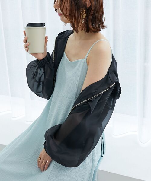 MAJESTIC LEGON（マジェスティックレゴン）の「シアーフードブルゾン（ブルゾン・レディース・アイボリー/ピンク/ブラック/グレー・MEDIUM）」の14枚目の写真