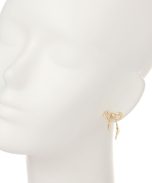 LOWRYS FARM(ローリーズファーム)の「シンプルリボンピアス 108476(ピアス(両耳用)・レディース・ベージュ/グレー/ブラック・FREE)」の6枚目の写真