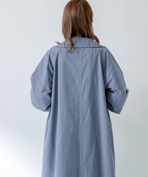 URBAN RESEARCH Sonny Label（アーバンリサーチサニーレーベル）の「コクーンスリーブトレンチコート（トレンチコート・レディース・ベージュ/ネイビー/ブルー・FREE）」の9枚目の写真