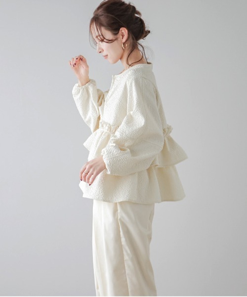 AMELY(エミリー)の「ジャガードフリルブルゾン(ブルゾン・レディース・オフホワイト/グレー/ブラック・フリー)」の12枚目の写真