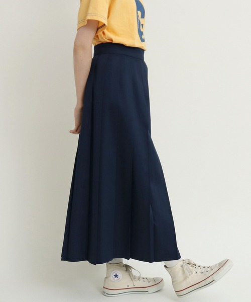 CHILD WOMAN(チャイルドウーマン)の「チノプリーツスカート(スカート・レディース・ベージュ/ネイビー・36/38)」の14枚目の写真