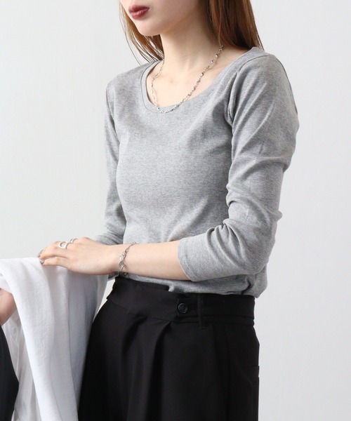 atONE(アットワン)の「atONE Uネック8分袖コットンフライスTシャツ(Tシャツ/カットソー・レディース・杢グレー/チャコールグレー/ブラック/ホワイト/ネイビー・L/LL/3L/4L/M)」の4枚目の写真