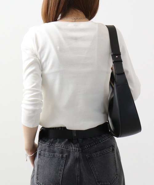 atONE(アットワン)の「atONE Uネック8分袖コットンフライスTシャツ(Tシャツ/カットソー・レディース・杢グレー/チャコールグレー/ブラック/ホワイト/ネイビー・L/LL/3L/4L/M)」の8枚目の写真