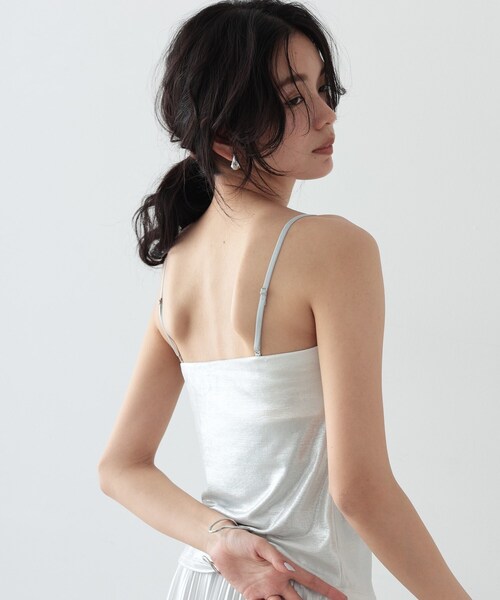 GALLEST(ギャレスト)の「◆シャイニーカップ付ベアトップ(チューブトップ・レディース・シルバー/ブロンズ/シルバー系その他・38)」の10枚目の写真