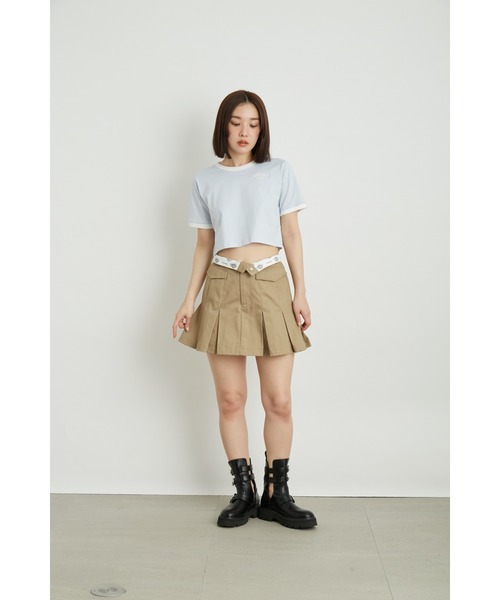 LILY BROWN（リリーブラウン）の「【LILYBROWN Dickies】クロップドロゴTシャツ（Tシャツ/カットソー・レディース・オフホワイト/ブラック/アイボリー/オレンジ/サックスブルー・FREE）」の11枚目の写真