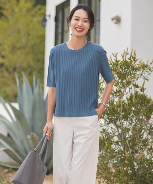 J.PRESS Ladies(J.プレス レディス)の「【洗える・抗菌防臭】VISCOSE STRETCH サマー ニット(ニット/セーター・レディース・アイボリー系/ネイビー系/イエロー系/ターコイズブルー系・SMALL)」の5枚目の写真