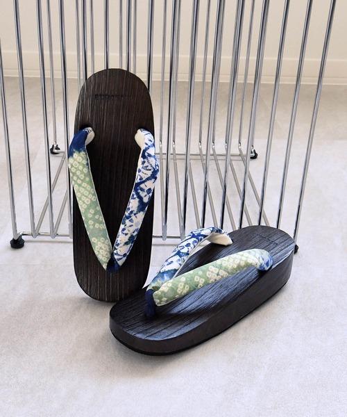 桐下駄 日本製 舟形焼 utatane（M）（和装小物）｜utatane（ウタタネ）