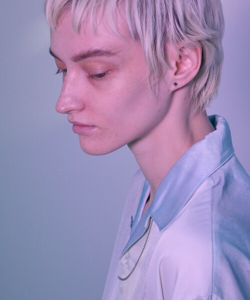 and cloud（アンドクラウド）の「Minimum Square Pierce/Single（ピアス（片耳用）・レディース・ブラック/シルバー/イエローゴールド・FREE）」の11枚目の写真